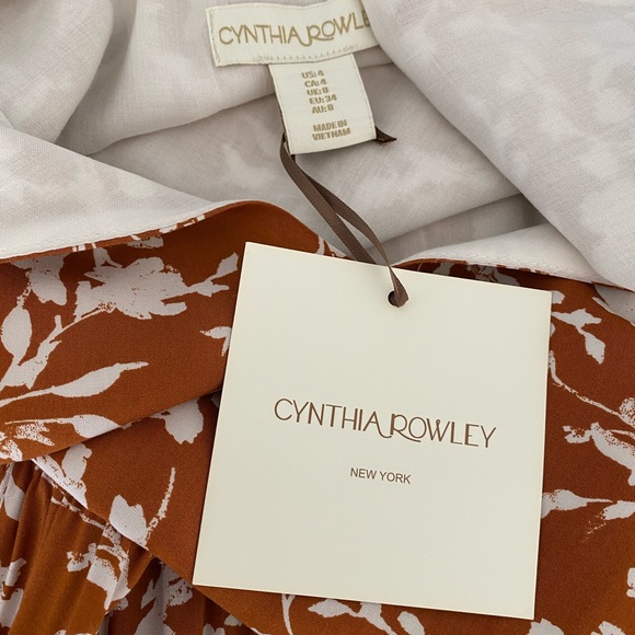 🏷NWT Floral Maxi Dress perfect for fall - Picture 4 of 4